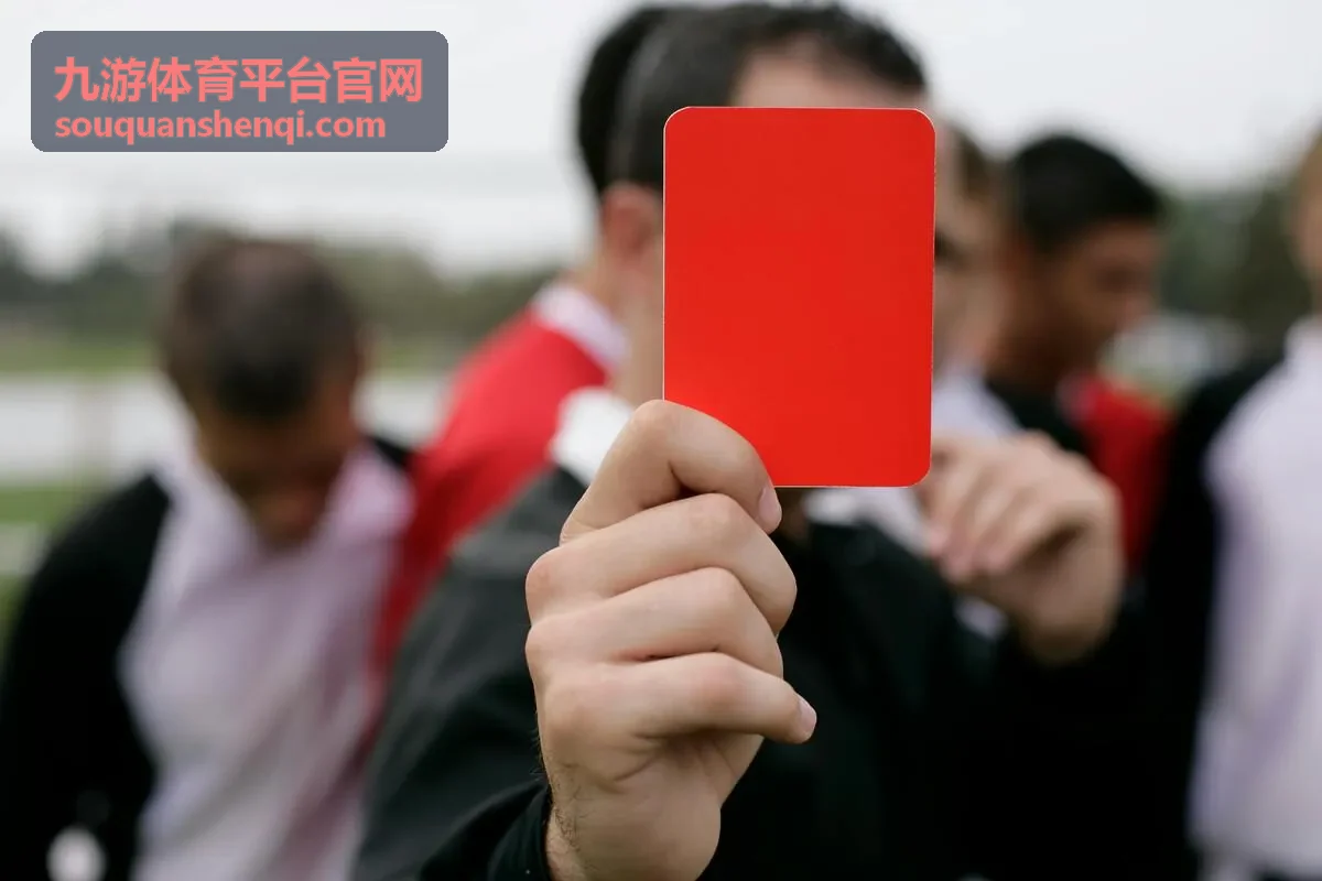 九游体育平台官网 iOS 版本获取与信任设置